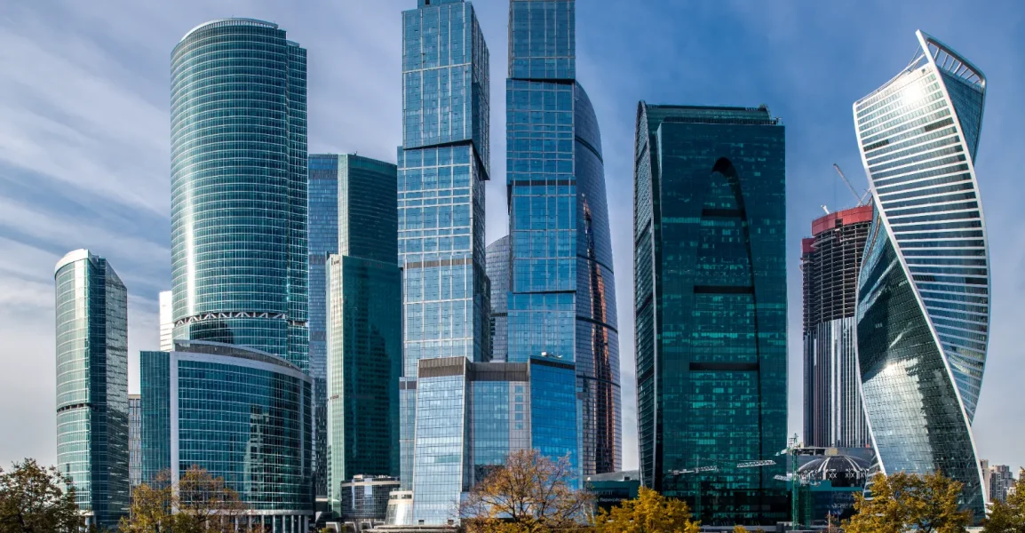 Апартаменты на последних этажах — плюсы и подводные камни